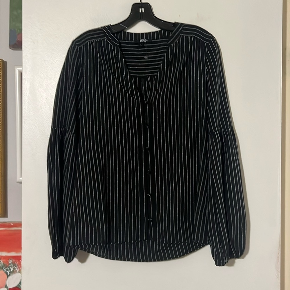 COPY - PAIGE black/cream striped collarless long sleeve blouse